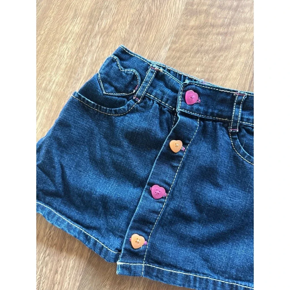 GYMBOREE girls denim skirt with heart buttons and heart stitch pockets